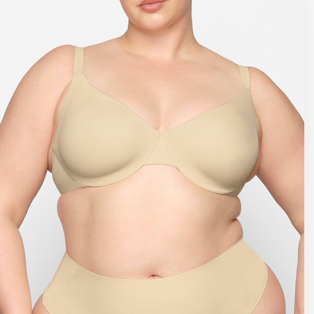 SKIMS Sand UNLINED FULL COVERAGE BRA